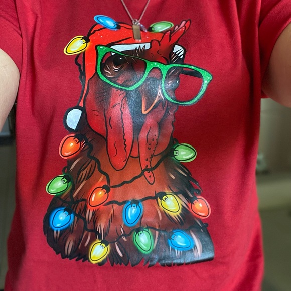 Chicken Christmas tee - Picture 1 of 3